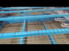 Độ cao cuộn 2,4m Máy lưới dây hàn Công suất 300 cuộn mỗi ngày