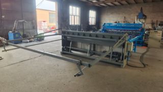 Máy hàn tấm lưới cắt tự động